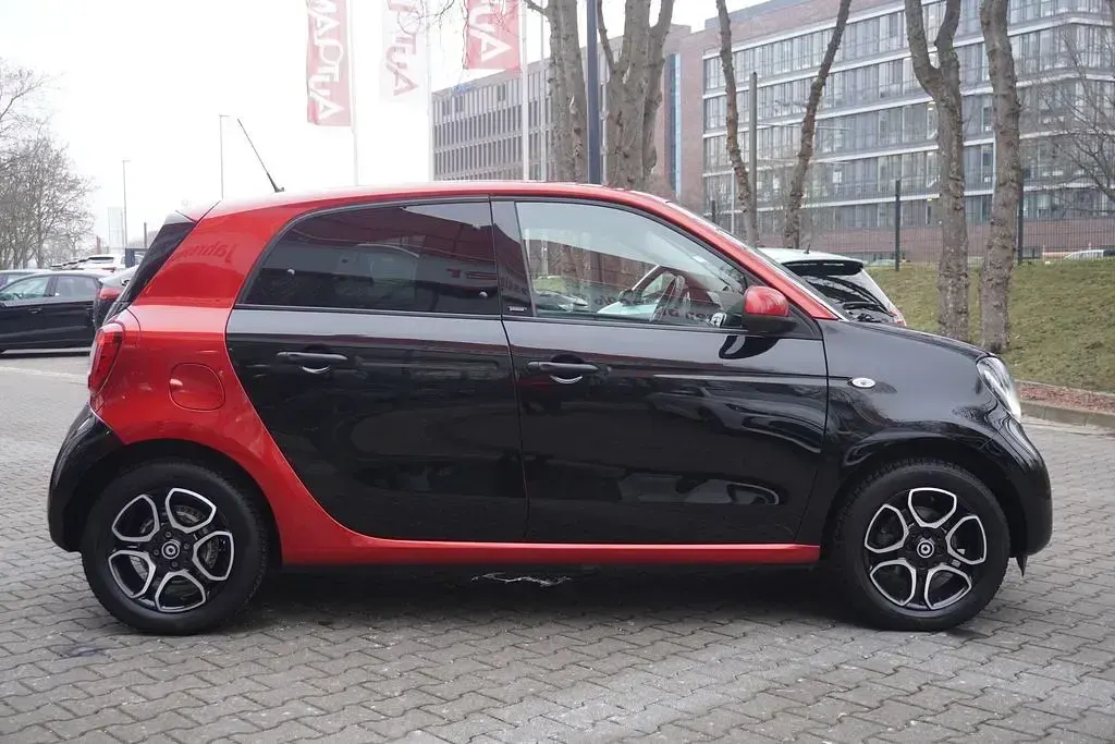 Gebraucht Smart ForFour 71 PS (52 kW) 2016 Weiß Kleinwagen