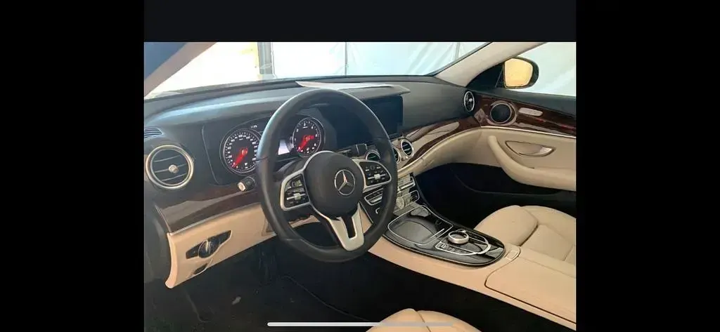 Gebraucht Mercedes E220 194 PS (142 kW) 2018 Schwarz Kombi