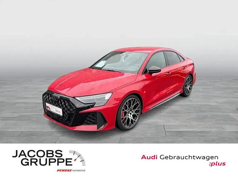 Gebraucht Audi RS3 Ambiente 294 PS (216 kW) 2024 Rot Limousine