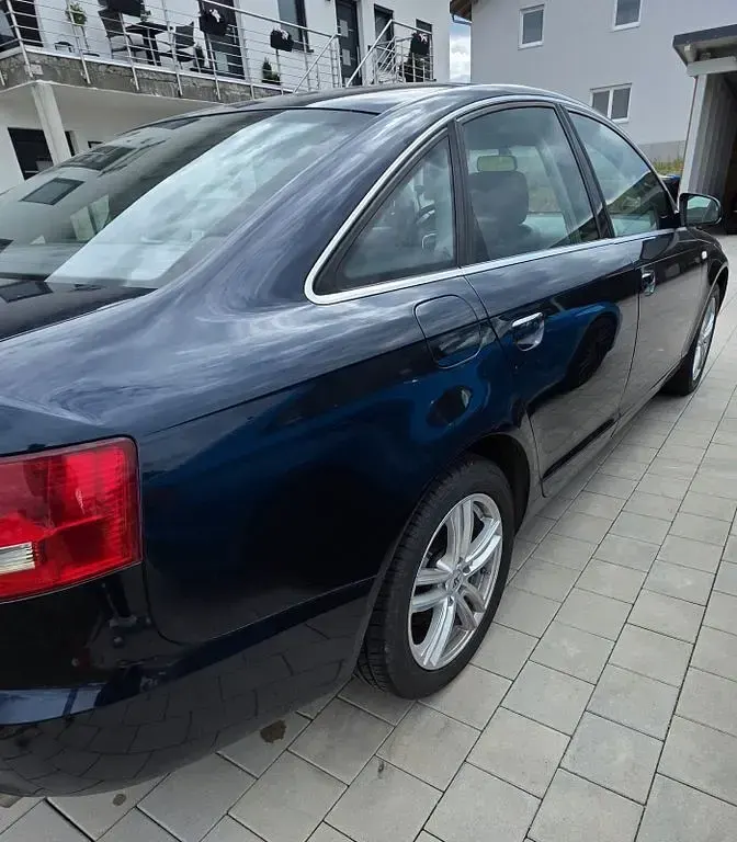 Używany Audi A6 177 KM (130 kW) 2005 Niebieski Sedan/Limuzyna
