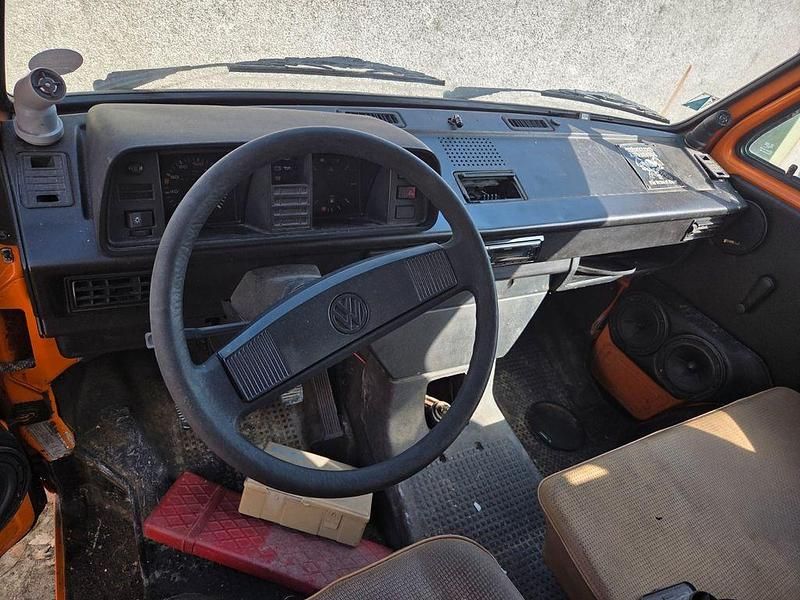 Gebraucht VW T3 57 PS (41 kW) 1988 Orange Van
