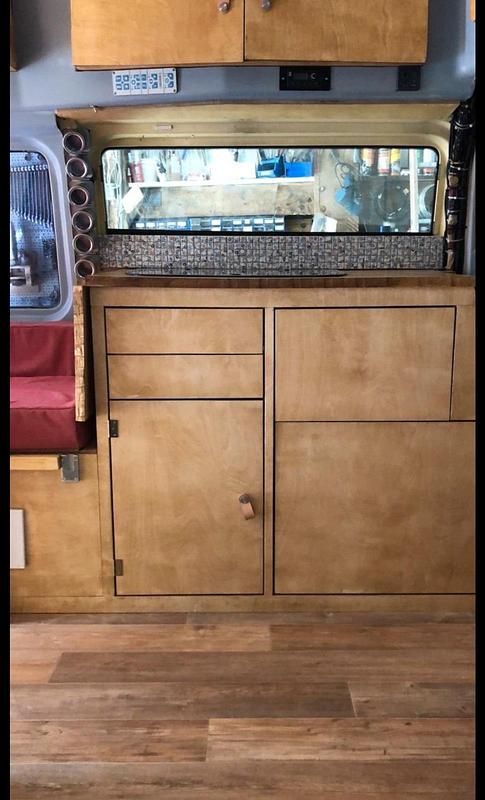 Second-hand VW T5 2008 Bej Van