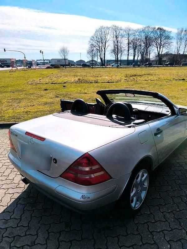 Gebraucht Mercedes SLK320 190 PS (139 kW) 1996 Silber Cabrio