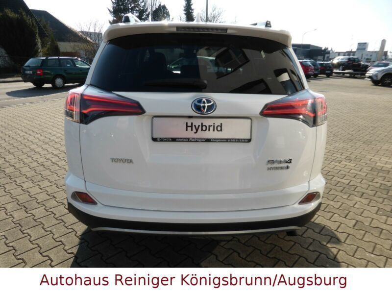 Verkauft Toyota RAV4 Hybrid *SHZ, Rüfa., gebraucht 2017 ...