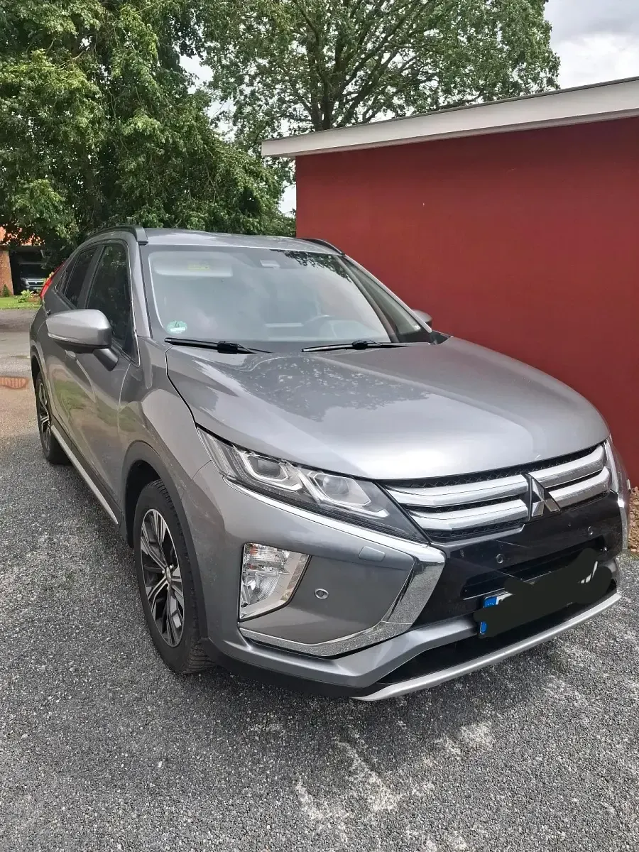 Gebraucht Mitsubishi Eclipse Cross 163 PS (119 kW) 2018 Grau SUV