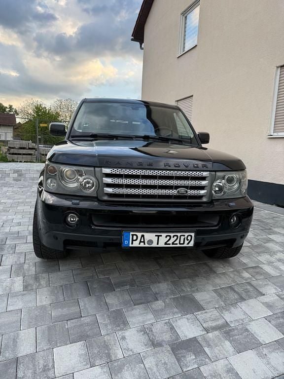 Schwarz Gebraucht 2005 Land Rover Range Rover Sport SUV | 9.900 € (Etwas zu teuer) - Bild 1/4