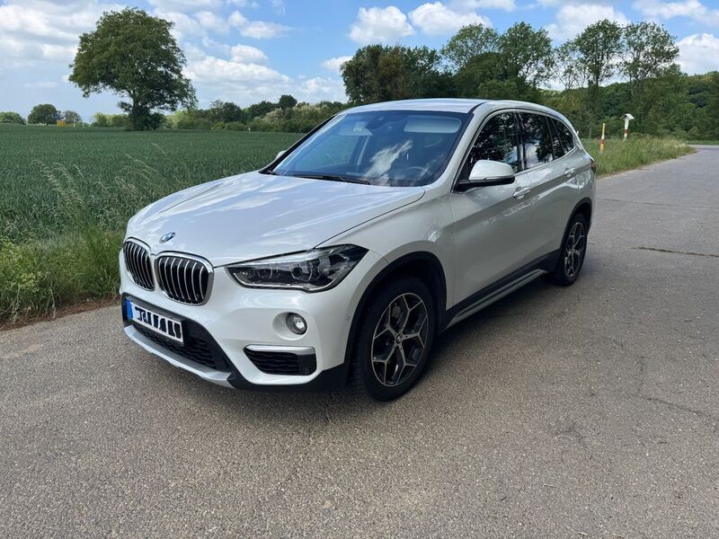Weiß Gebraucht 2017 BMW X1 xLine SUV | 14.900 € (Guter Preis) - Bild 1/4