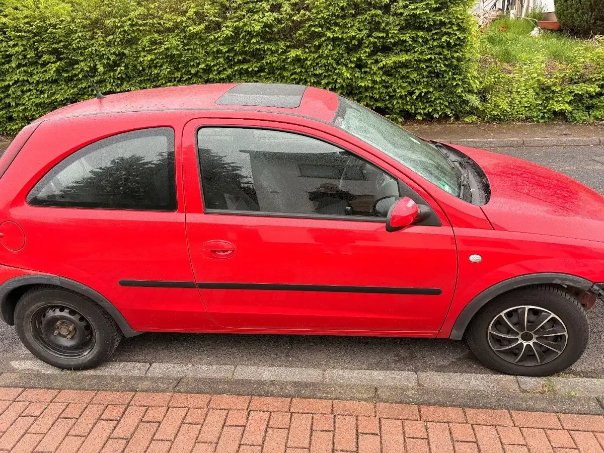 Gebraucht Opel Corsa 60 PS (44 kW) 2004 Rot Kleinwagen