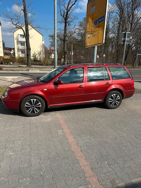 Gebraucht VW Golf III 115 PS (84 kW) 1999 Rot Kombi