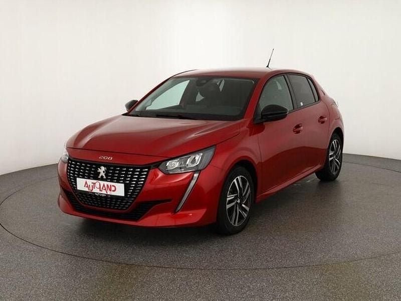 Rot Gebraucht 2023 Peugeot 208 Kleinwagen | 16.490 € (Fairer Preis) - Bild 1/4