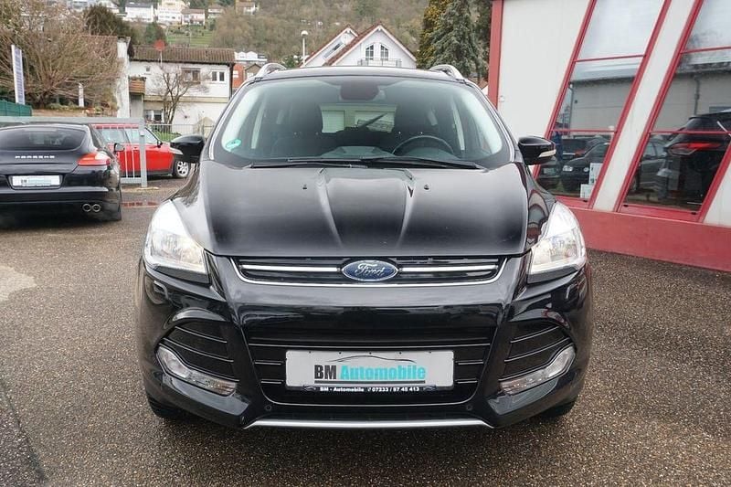 Gebraucht Ford Kuga Titanium 150 PS (110 kW) 2016 Schwarz SUV