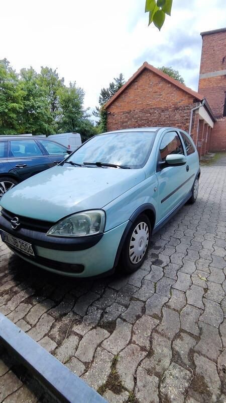 Andere außenfarben Gebraucht 2005 Opel Corsa Kleinwagen | 350 € (Superpreis) - Bild 1/4