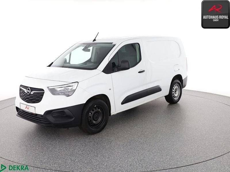 Weiß Gebraucht 2022 Opel Combo Van / Kleinbus | 12.880 € (Superpreis) - Bild 1/4