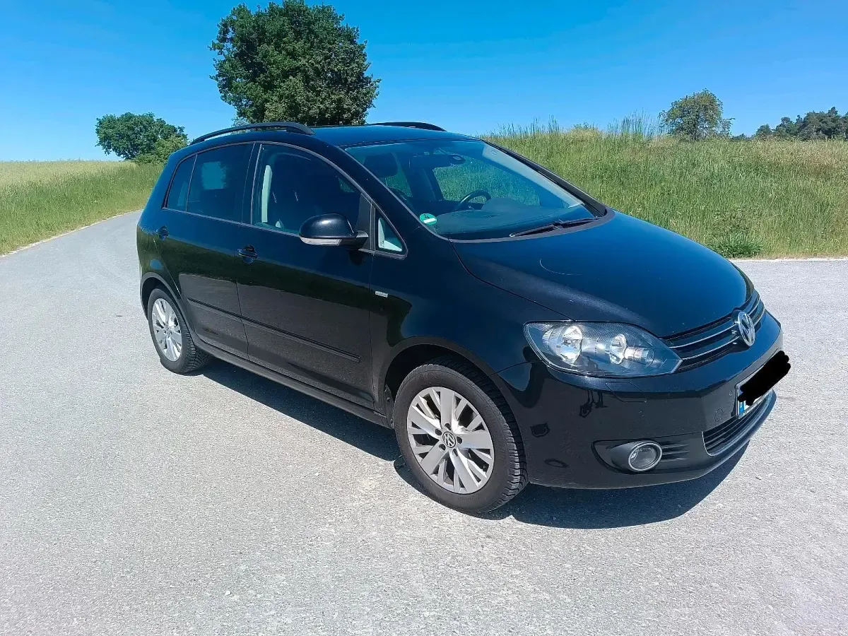 Gebraucht VW Golf VII 140 PS (102 kW) 2013 Schwarz Kombi