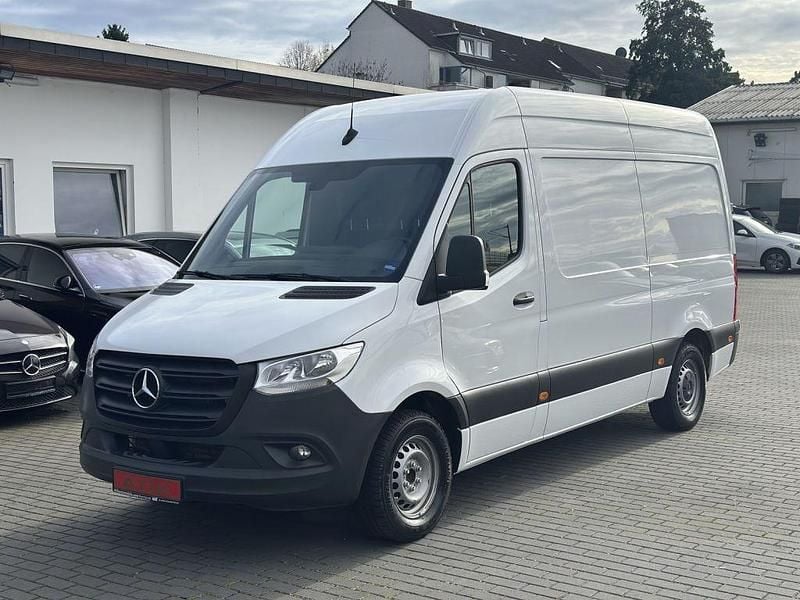 Gebraucht Mercedes Sprinter 150 PS (110 kW) 2023 Arktikweiss (metallic) Van