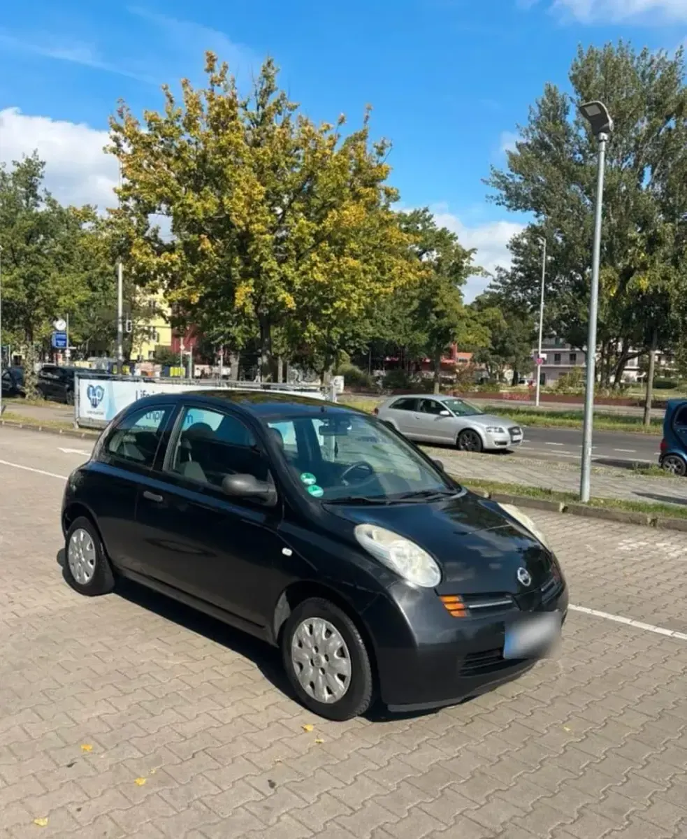 Gebraucht Nissan Micra 65 PS (47 kW) 2004 Schwarz Kleinwagen