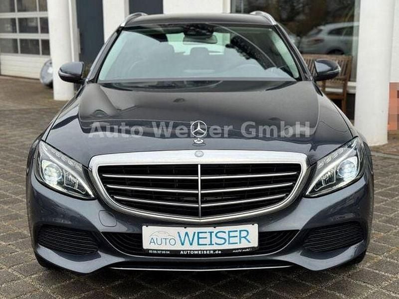 Gebraucht Mercedes C180 Avantgarde 156 PS (114 kW) 2015 Andere Limousine