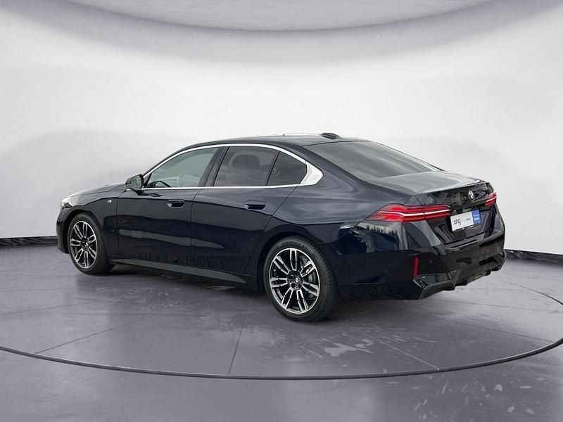 Gebraucht BMW 520 Performance 197 PS (144 kW) 2024 Schwarz Limousine