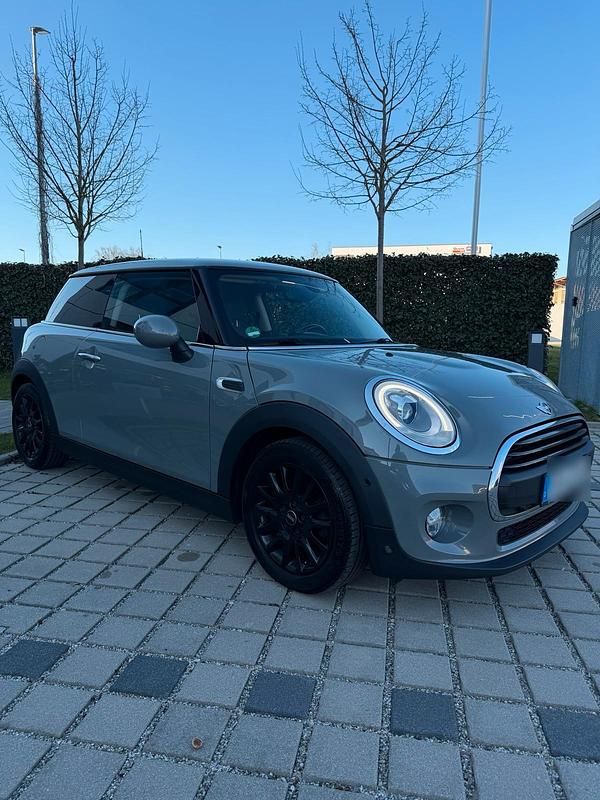 Usata Mini ONE 102 CV (75 kW) 2016 Grigio Utilitaria