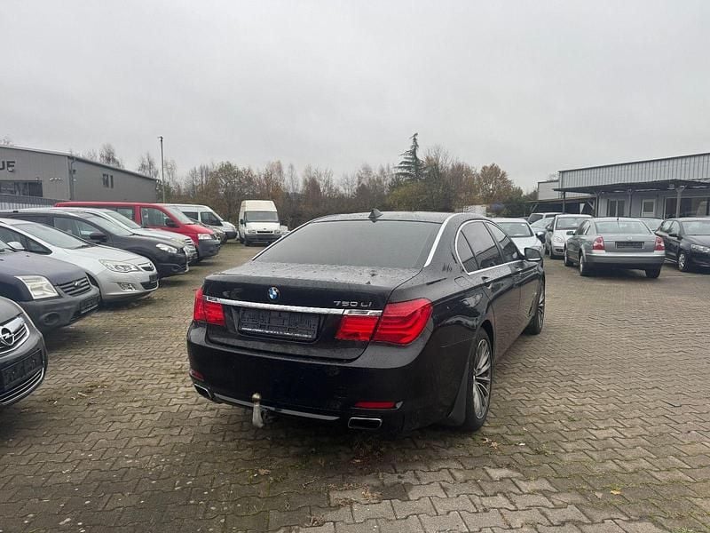 Gebraucht BMW 750L 408 PS (300 kW) 2009 Schwarz Limousine