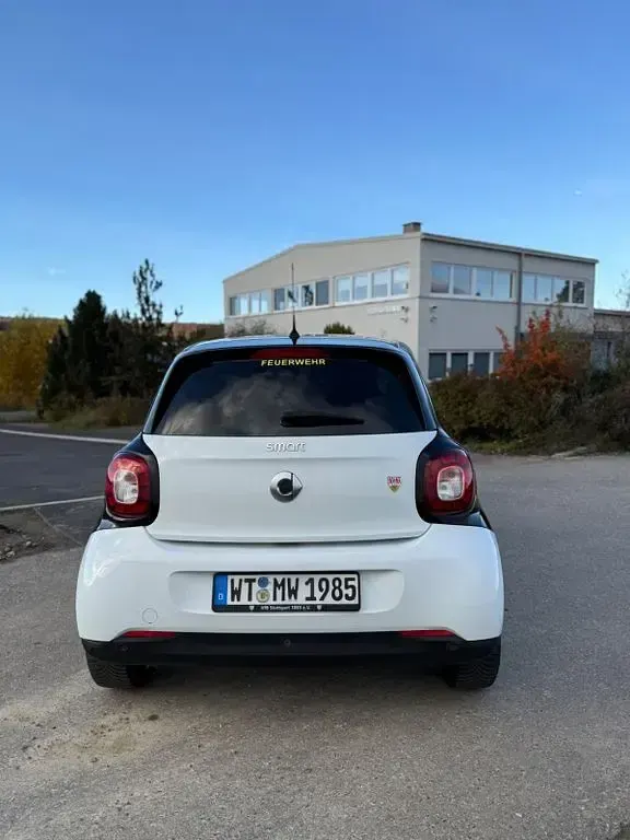 Usata Smart ForFour 71 CV (52 kW) 2017 Bianco Utilitaria