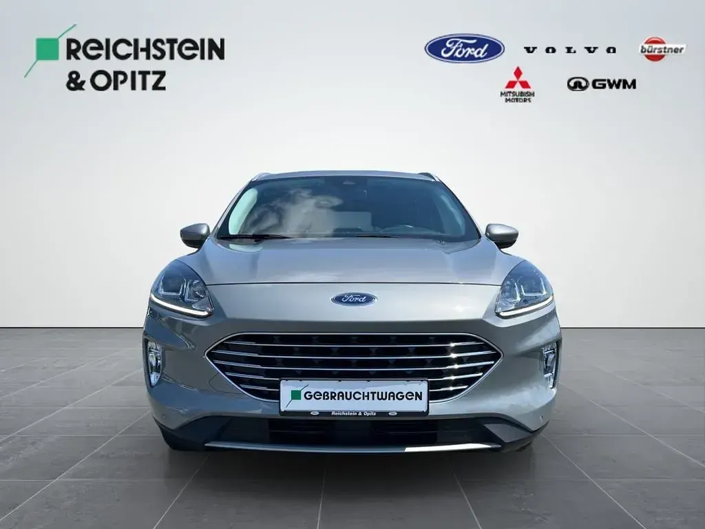 Gebraucht Ford Kuga Titanium 150 PS (110 kW) 2022 Silber SUV