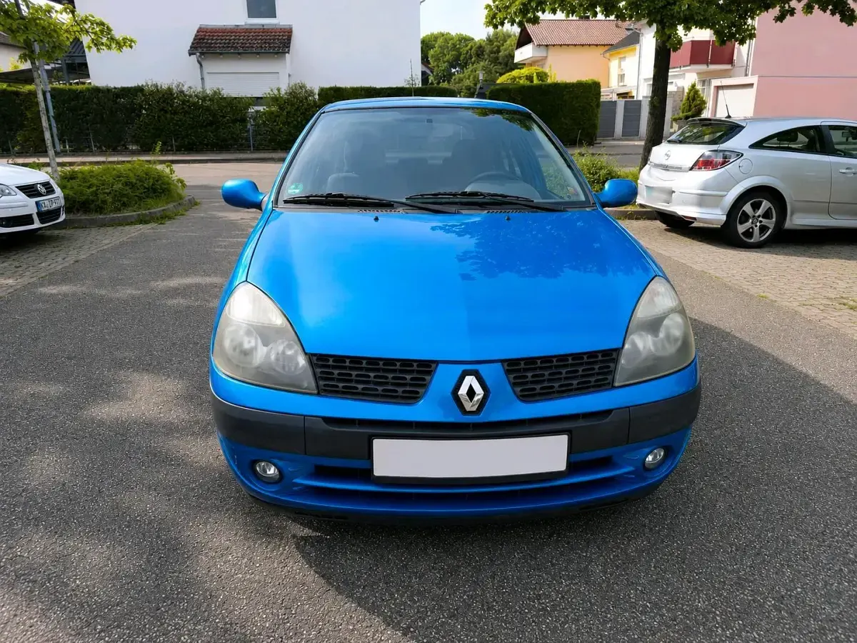 Gebraucht Renault Clio 75 PS (55 kW) 2003 Blau Kleinwagen