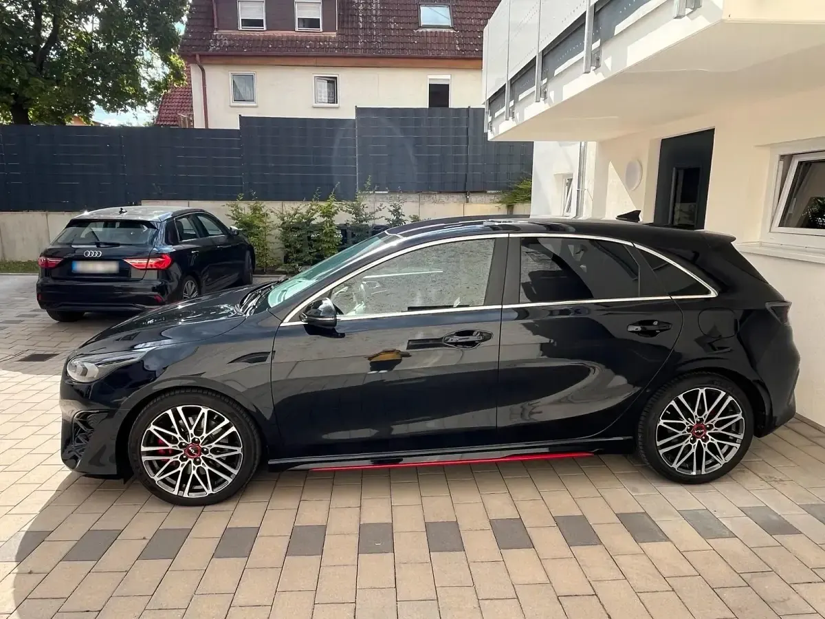 Gebraucht Kia Ceed GT GT 204 PS (150 kW) 2022 Schwarz Limousine