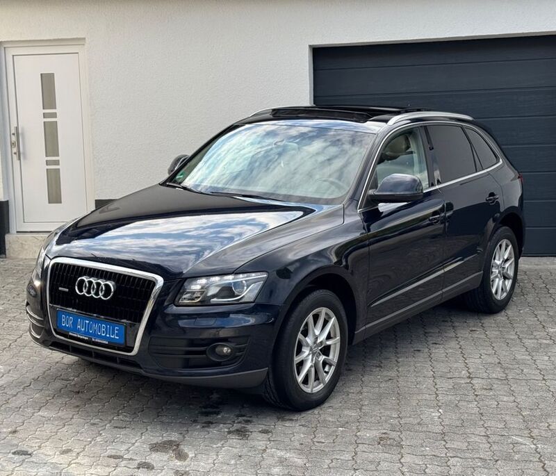 Blau Gebraucht 2011 Audi Q5 Comfort SUV | 7.470 € (Teuer) - Bild 1/4