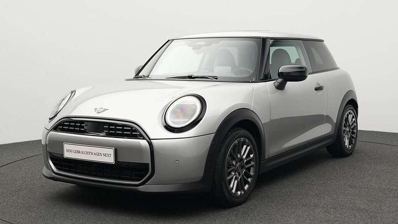 Grau Gebraucht 2024 Mini Cooper Classic Kleinwagen | 25.660 € (Fairer Preis) - Bild 1/4