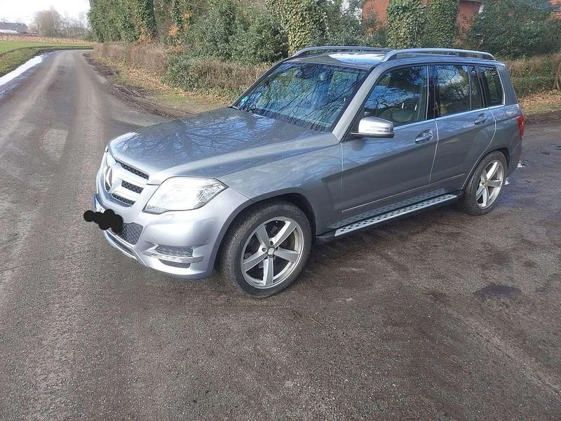 Gebraucht Mercedes GLK250 204 PS (150 kW) 2013 Grau SUV
