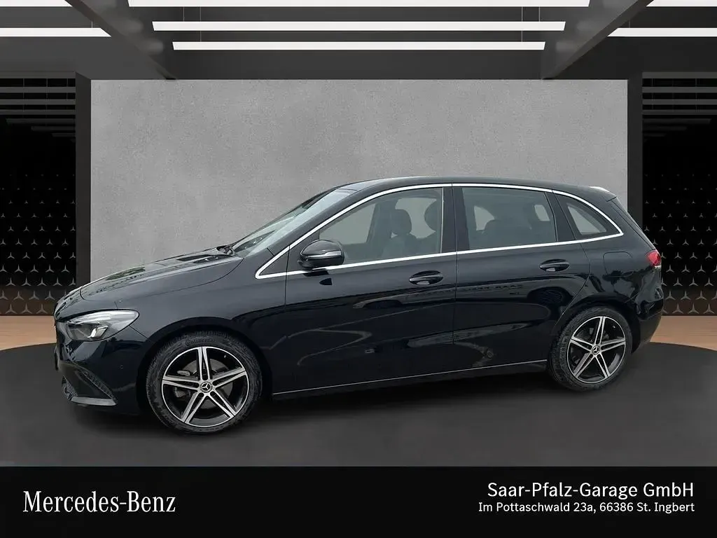 Gebraucht Mercedes B220 Progressive 190 PS (139 kW) 2019 Kosmosschwarz Kleinwagen