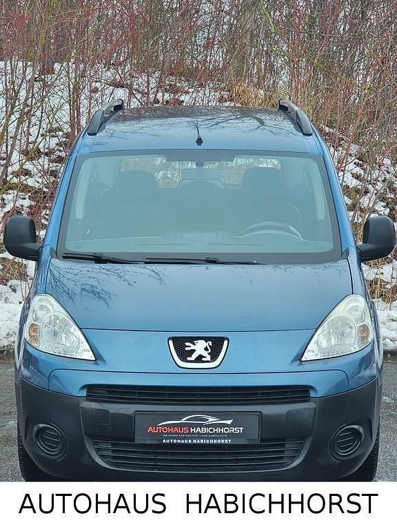 Gebraucht Peugeot Partner Tepee 90 PS (66 kW) 2009 Blau Van / Kleinbus