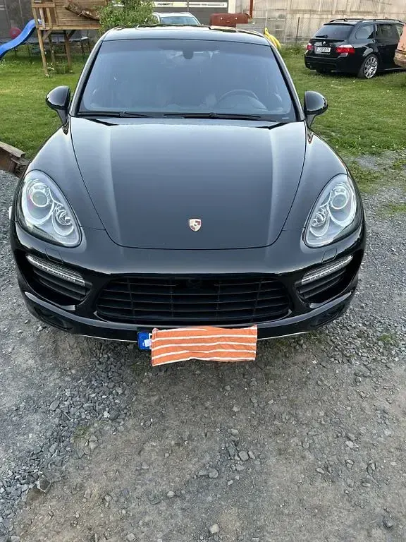 Gebraucht Porsche Cayenne Turbo 500 PS (367 kW) 2010 Schwarz SUV