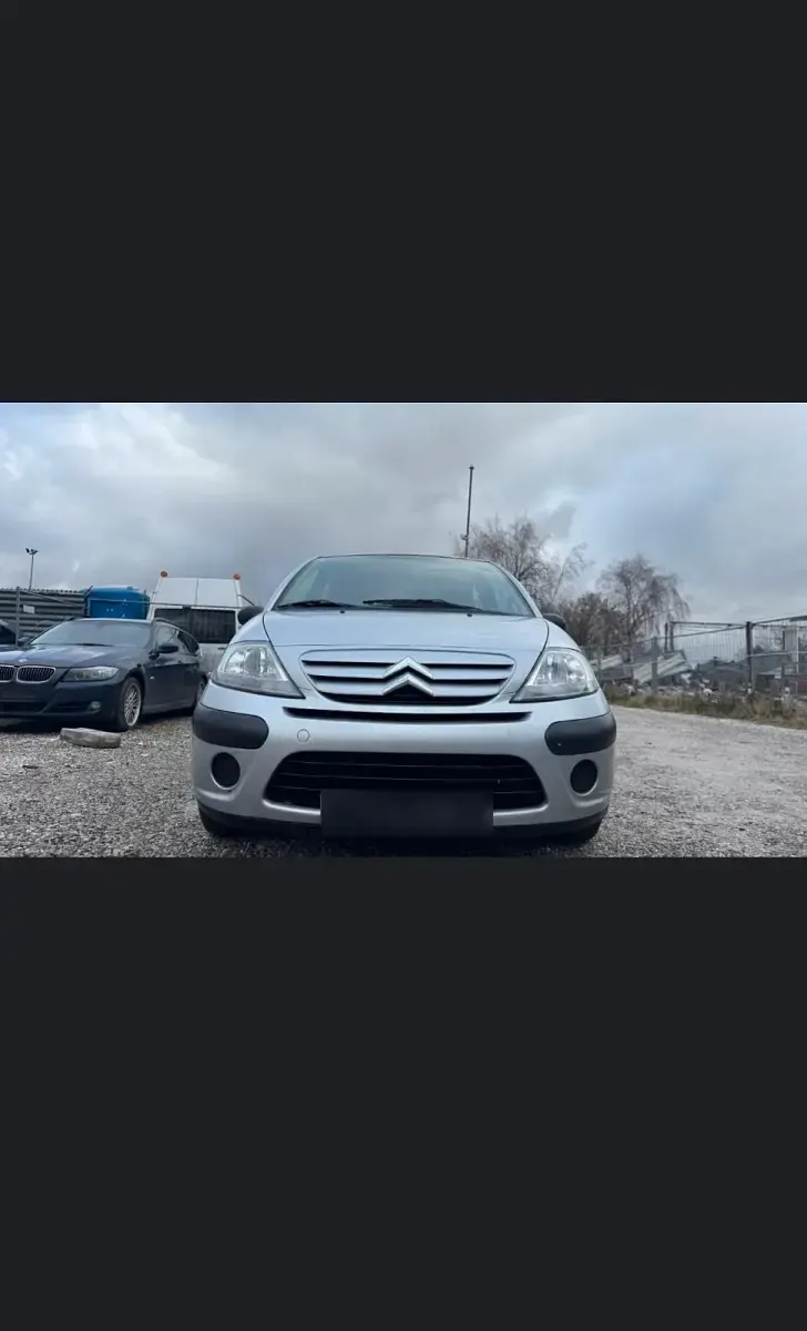 Gebraucht Citroën C3 60 PS (44 kW) 2008 Silber Kleinwagen
