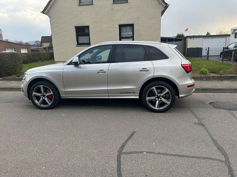 Gebraucht Audi Q5 Ambiente 258 PS (189 kW) 2017 Silber SUV