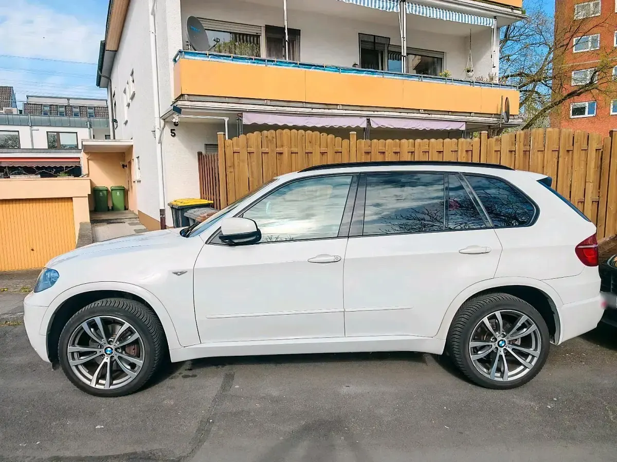 Gebraucht BMW X5 M Sport 306 PS (225 kW) 2011 Weiß SUV