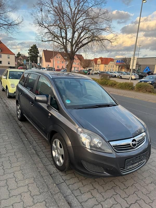 Gebraucht Opel Zafira 110 PS (80 kW) 2010 Grau Van / Kleinbus