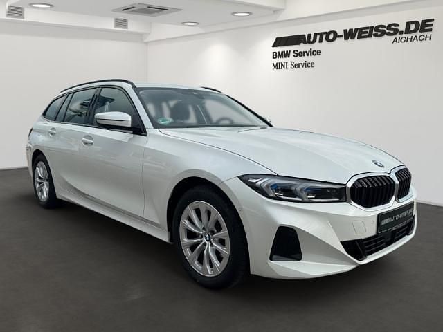 Gebraucht BMW 318 Shadowline 156 PS (114 kW) 2022 Weiß, metallic Kombi