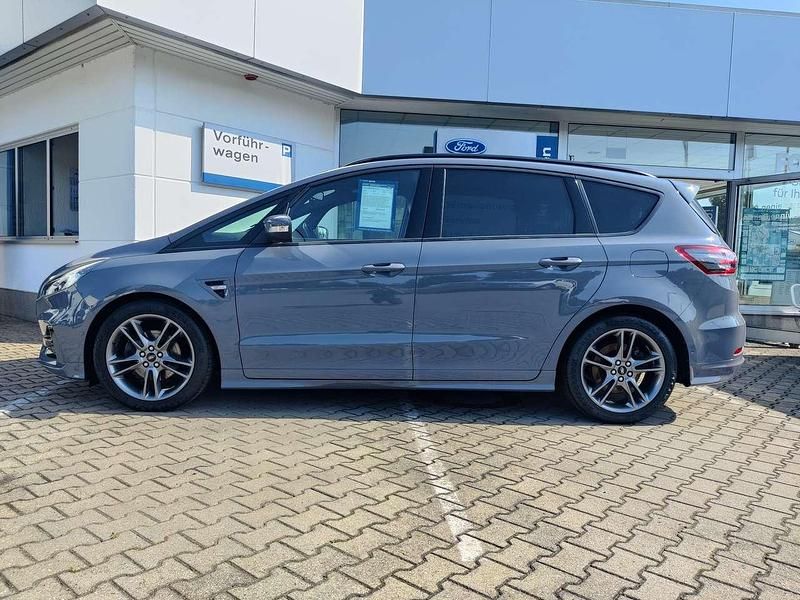 Gebraucht Ford S-MAX ST-Line 165 PS (121 kW) 2020 Slategrau Van / Kleinbus