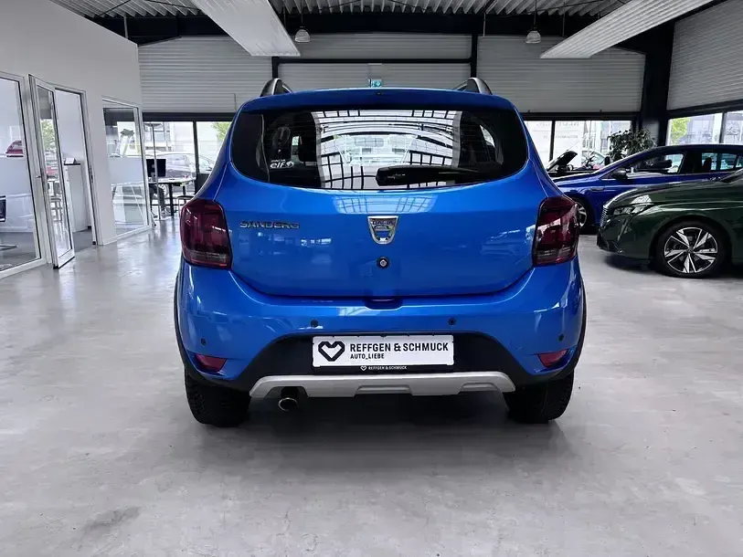 Gebraucht Dacia Sandero Prestige 90 PS (66 kW) 2018 Blau metallic Kleinwagen