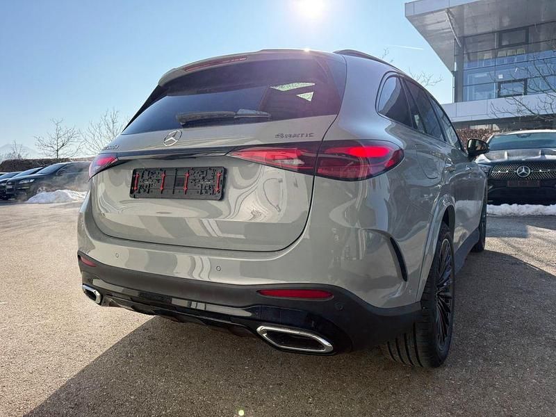 Neu Mercedes GLC220 Premium Plus 197 PS (144 kW) 2026 Grau SUV