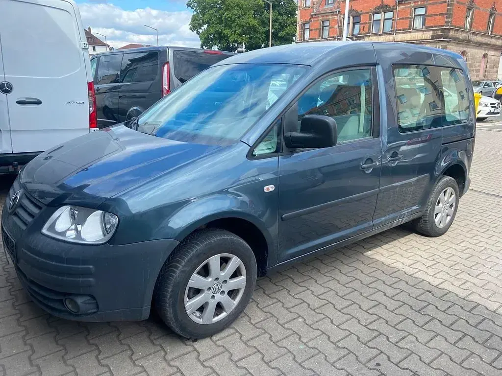 Gebraucht VW Caddy Life 102 PS (75 kW) 2010 Grau Van / Kleinbus