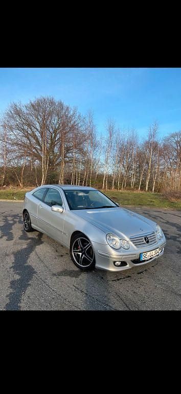 Gebraucht Mercedes 200 163 PS (119 kW) 2007 Silber Coupé