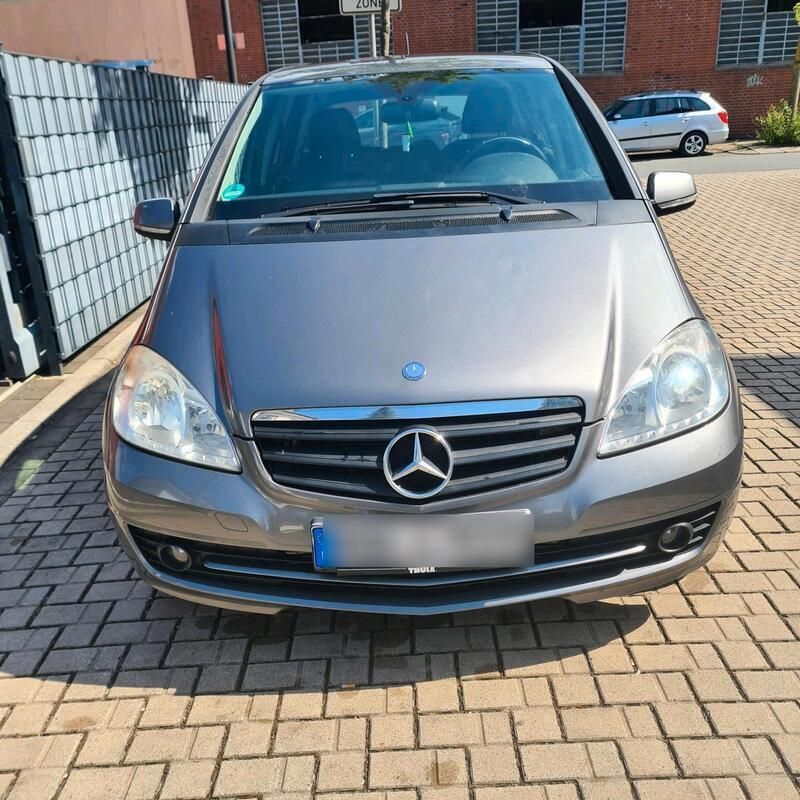 Gebraucht 2009 Mercedes A160 Limousine | 1.000 € (Superpreis) - Bild 1/4