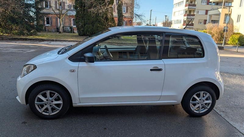 Gebraucht Seat Mii 60 PS (44 kW) 2015 Weiß Kleinwagen