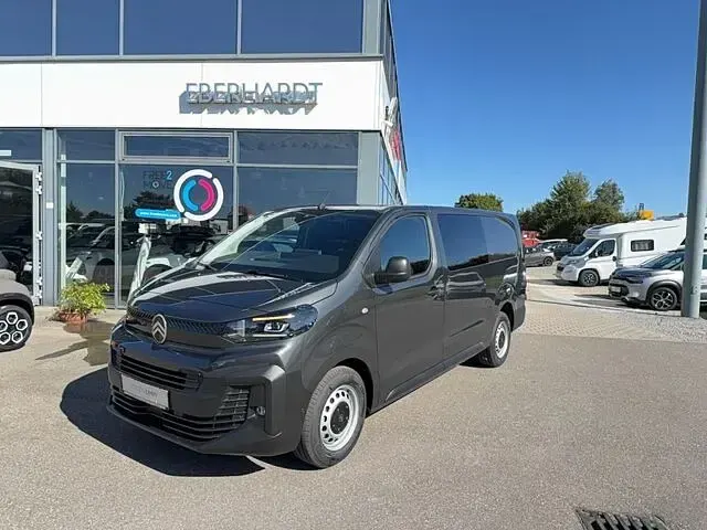Neu Citroën Jumpy 120 PS (88 kW) 2025 Grau (titanium grau m01j titanium graumetalli) Van / Kleinbus