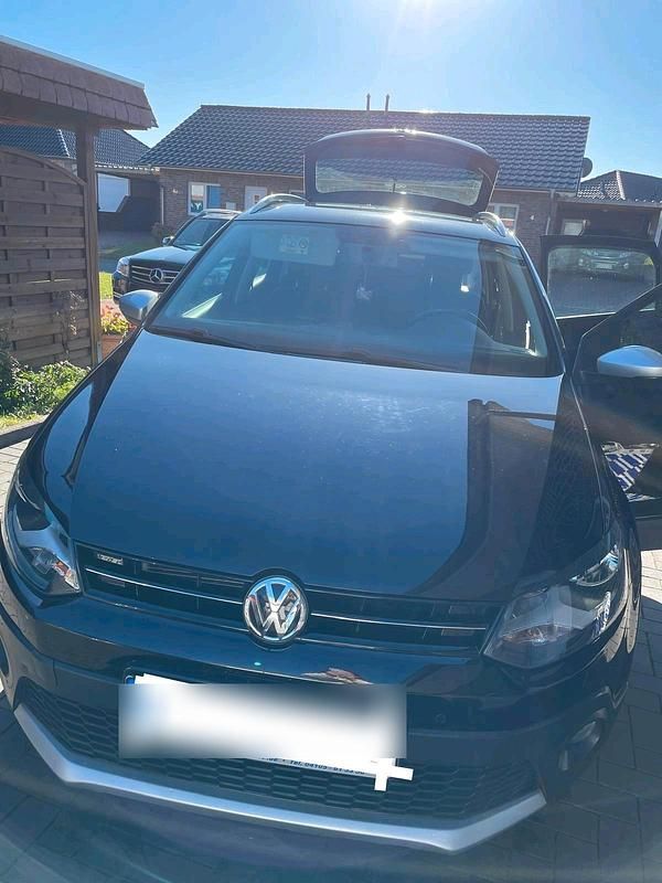 Schwarz Gebraucht 2015 VW Polo Cross Kleinwagen | 11.000 € (Fairer Preis) - Bild 1/4