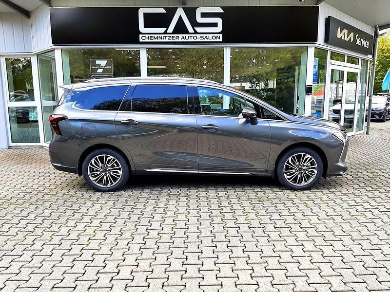 Neu DFSK Forthing 4 177 PS (130 kW) 2025 Grau Van / Kleinbus