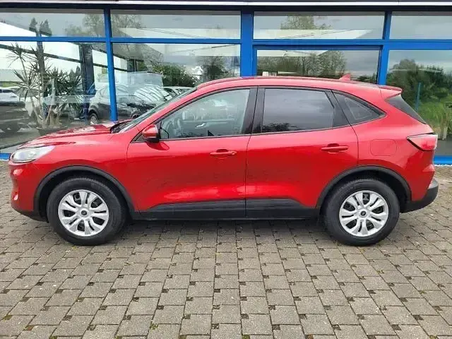 Gebraucht Ford Kuga Cool & Connect 120 PS (88 kW) 2022 Rot SUV